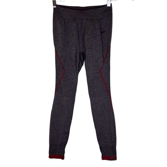 Nike Dri Fit‎ Compression Grey Leggings Size Small - Picture 1 of 5
